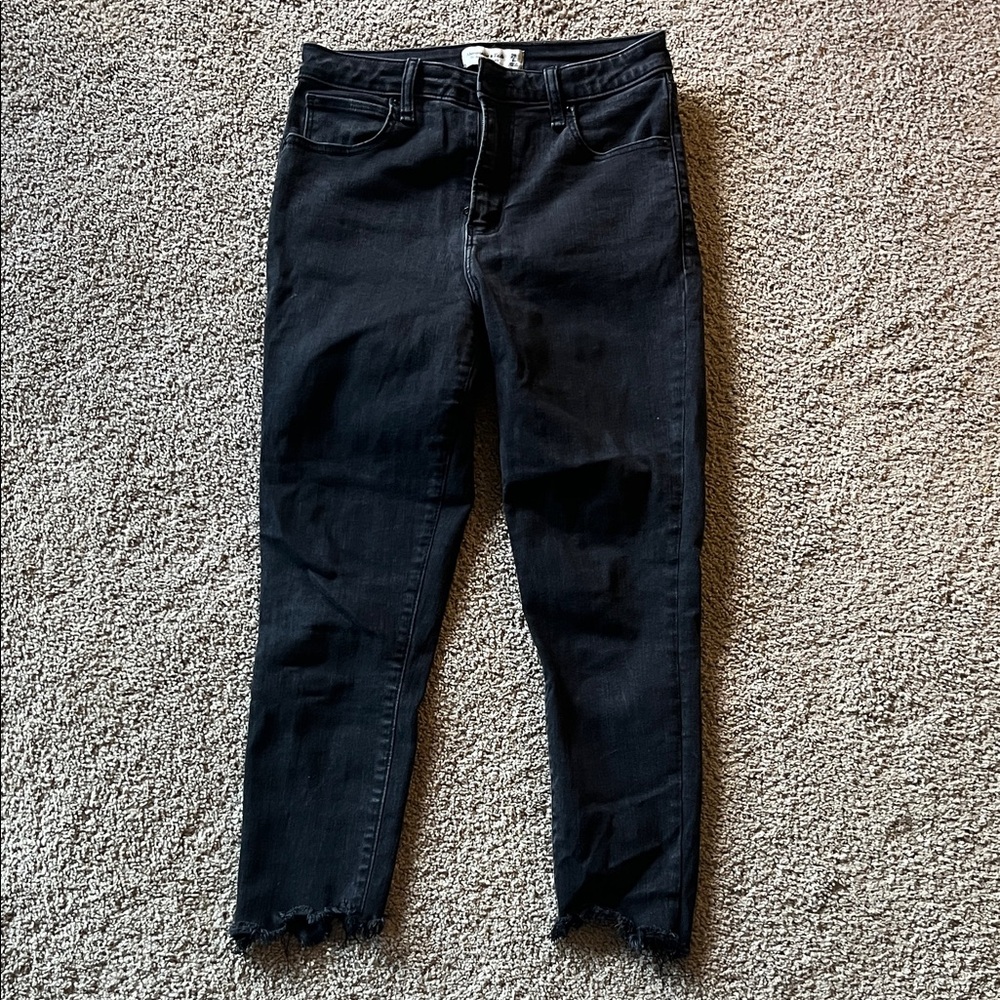 Abercrombie & Fitch Black Super Skinny Ankle Jeans
